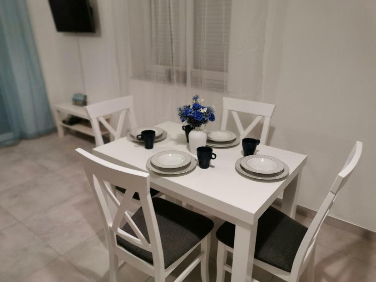 Vila Zdenka 노비비노돌스키 외부 사진